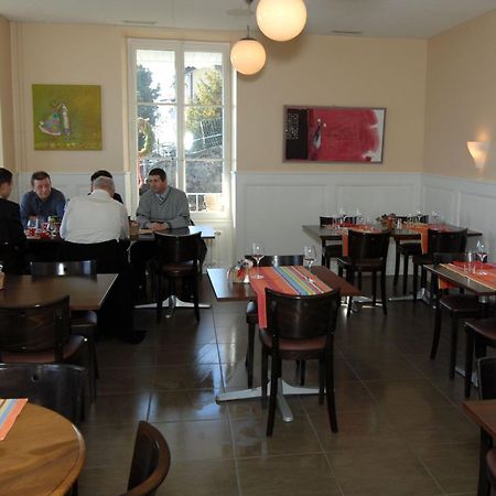 Auberge De La Gare Grandvaux Ngoại thất bức ảnh