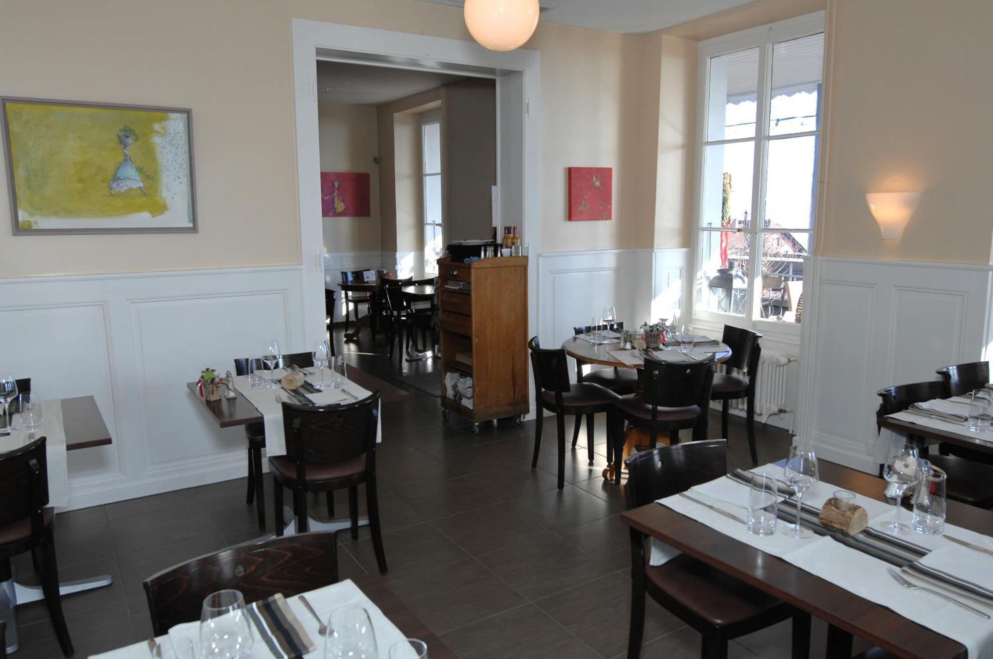 Auberge De La Gare Grandvaux Ngoại thất bức ảnh